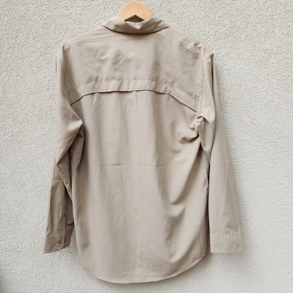 New Cabela's Shirt Men's Medium Beige Insect Defense UV Protection Caped Back - Picture 9 of 16